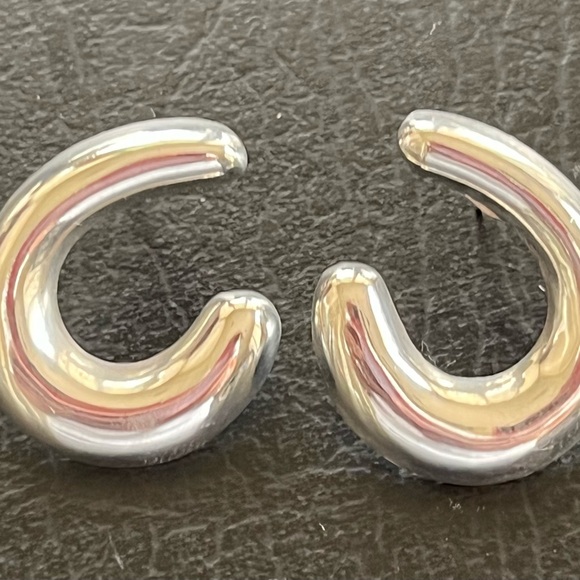Sterling Silver Mexico hoop style earrings - Picture 4 of 5